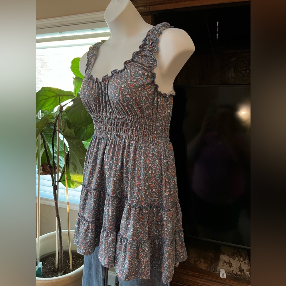 Urban Outfitters Dress Floral Women’s size Large Cottage